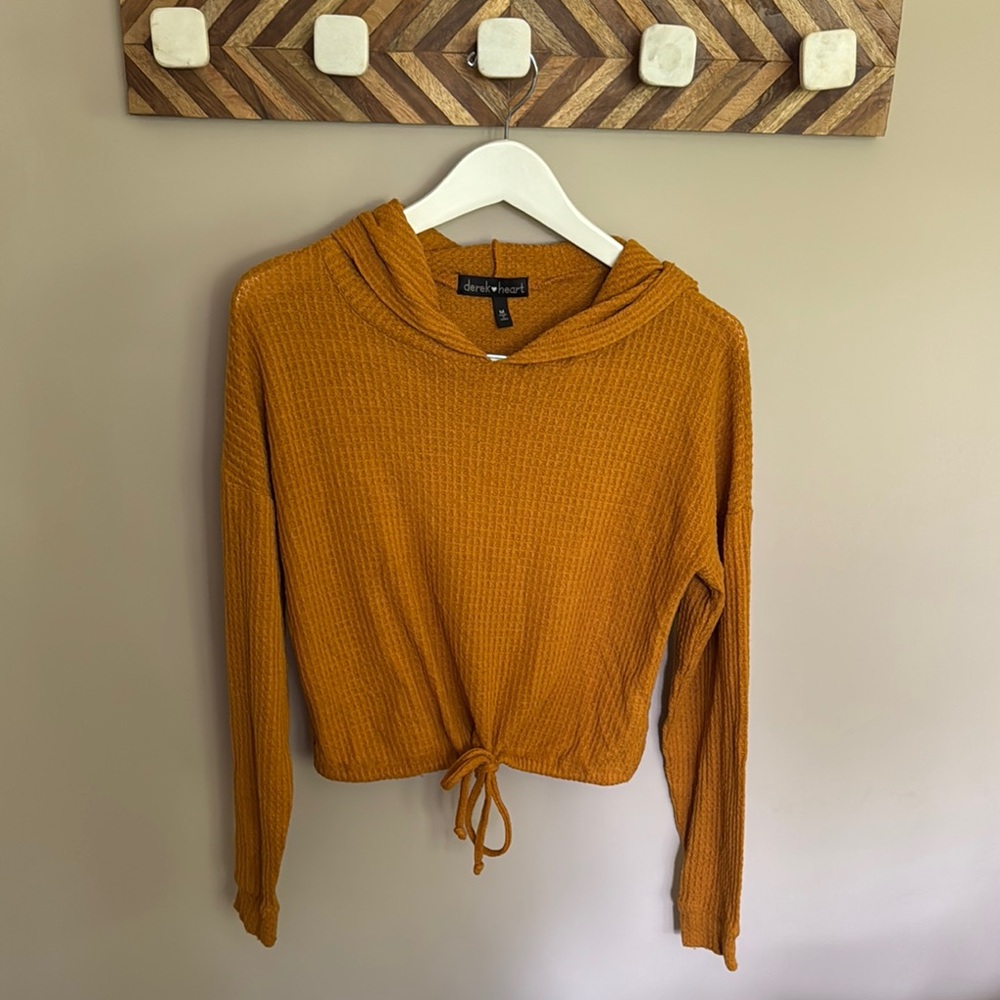 Derek Heart Amber Hooded Top